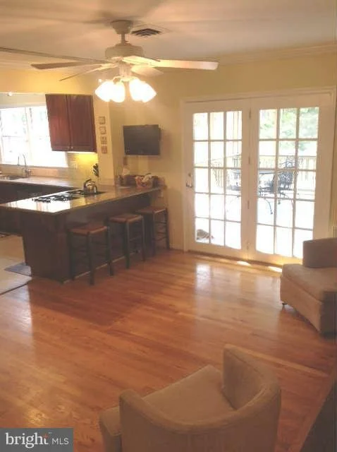 Photo of 1430 COLLEEN LANE
