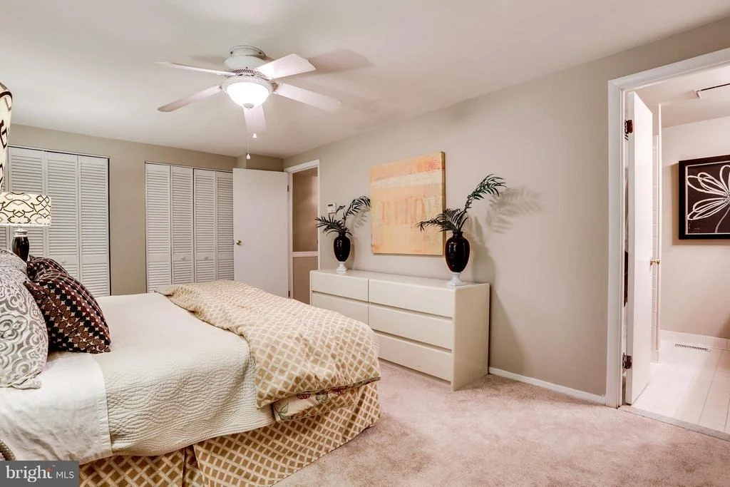 Photo of 10394 LAUNCELOT LANE