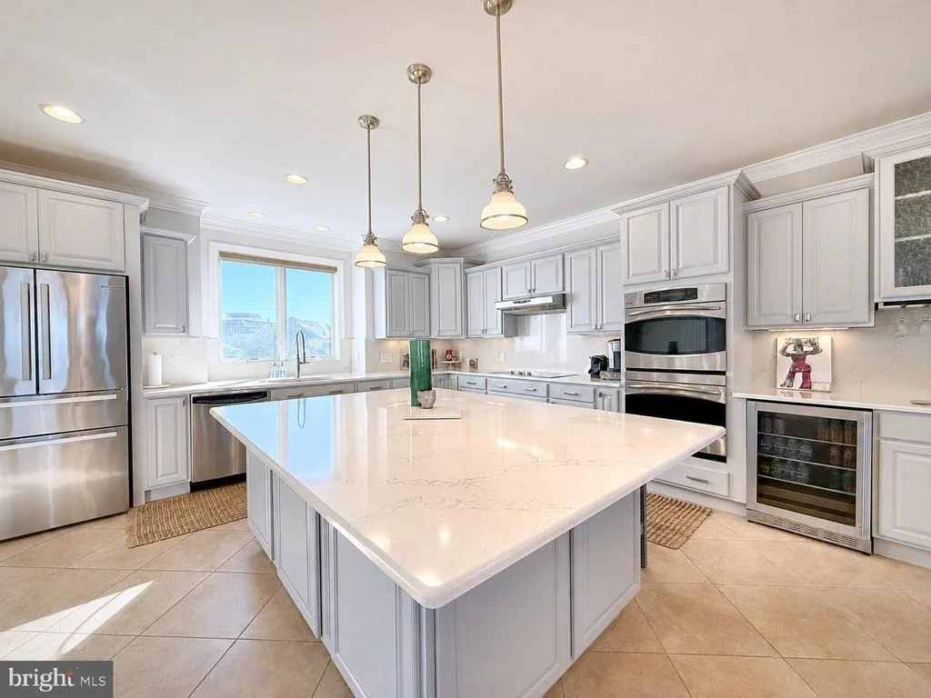 Photo of 40081 OCEANSIDE DRIVE