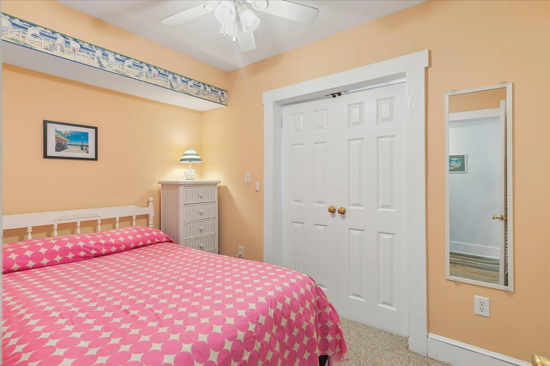 Photo of 16 DELAWARE AVENUE