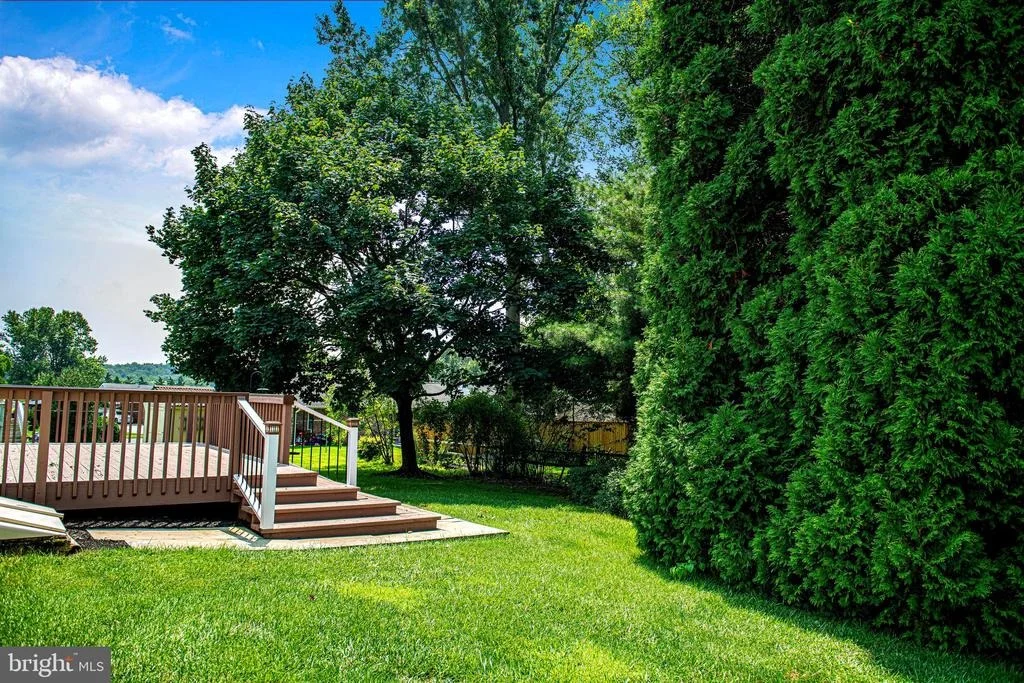 Photo of 619 FLINTLOCK DRIVE