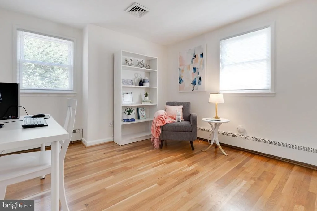 Photo of 10125 GLENMERE ROAD