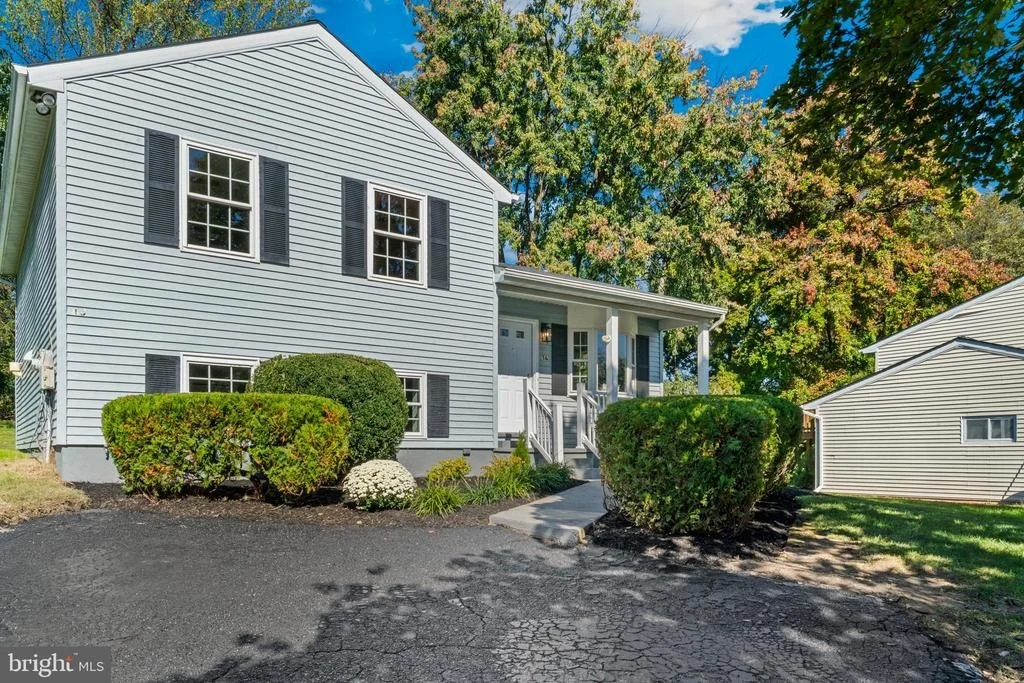 Photo of 16 TURK GARTH