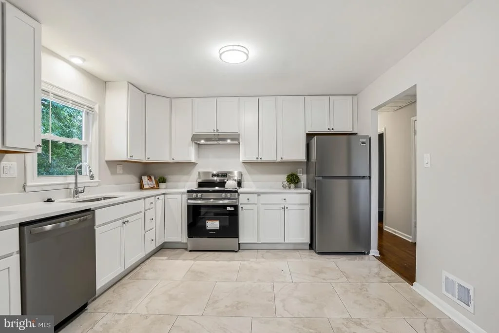 Photo of 7107 DOWER HOUSE ROAD
