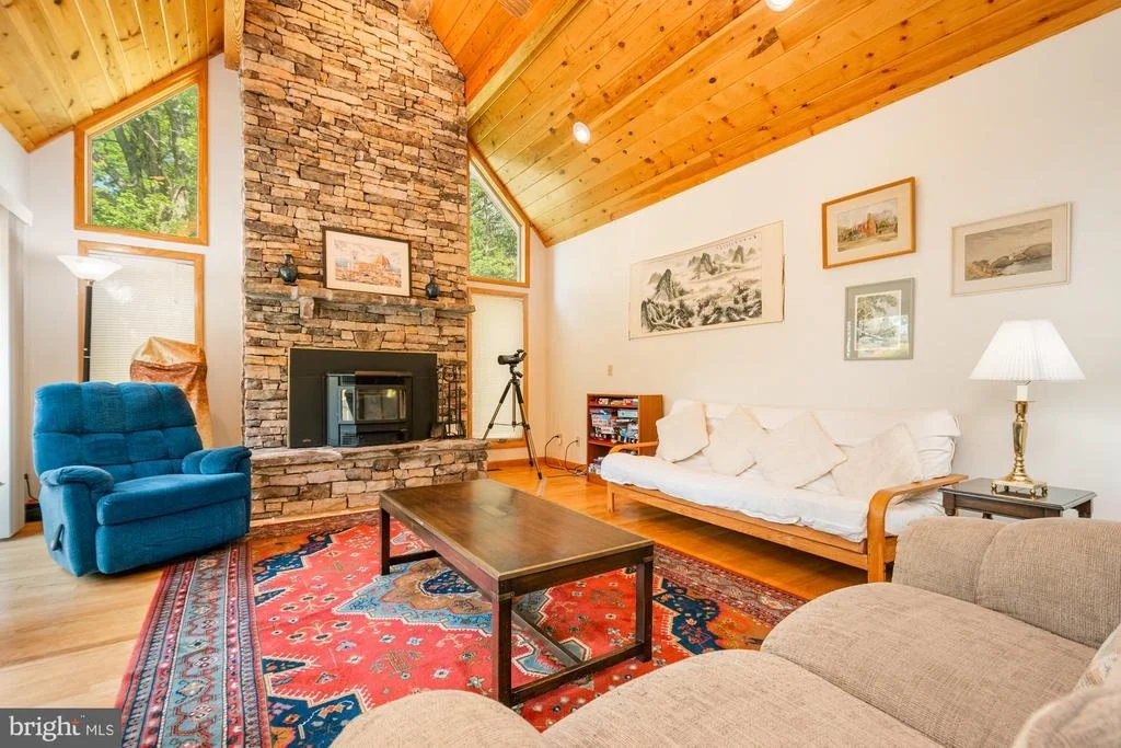 Photo of 2895 TURKEY NECK ROAD