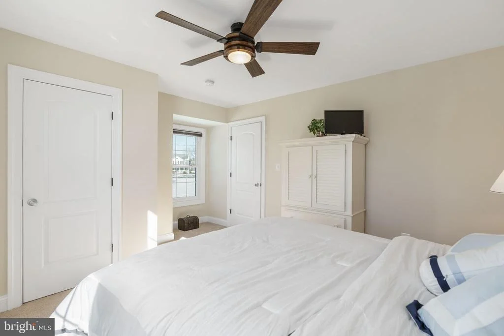 Photo of 909 BAY CIRCLE