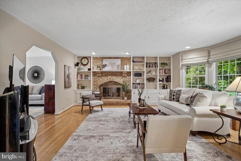 Photo of 4915 SHADOW VALLEY DRIVE
