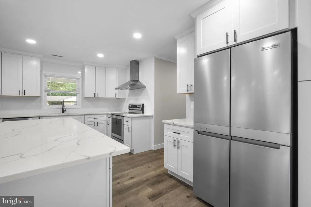 Photo of 12211 MALIN LANE