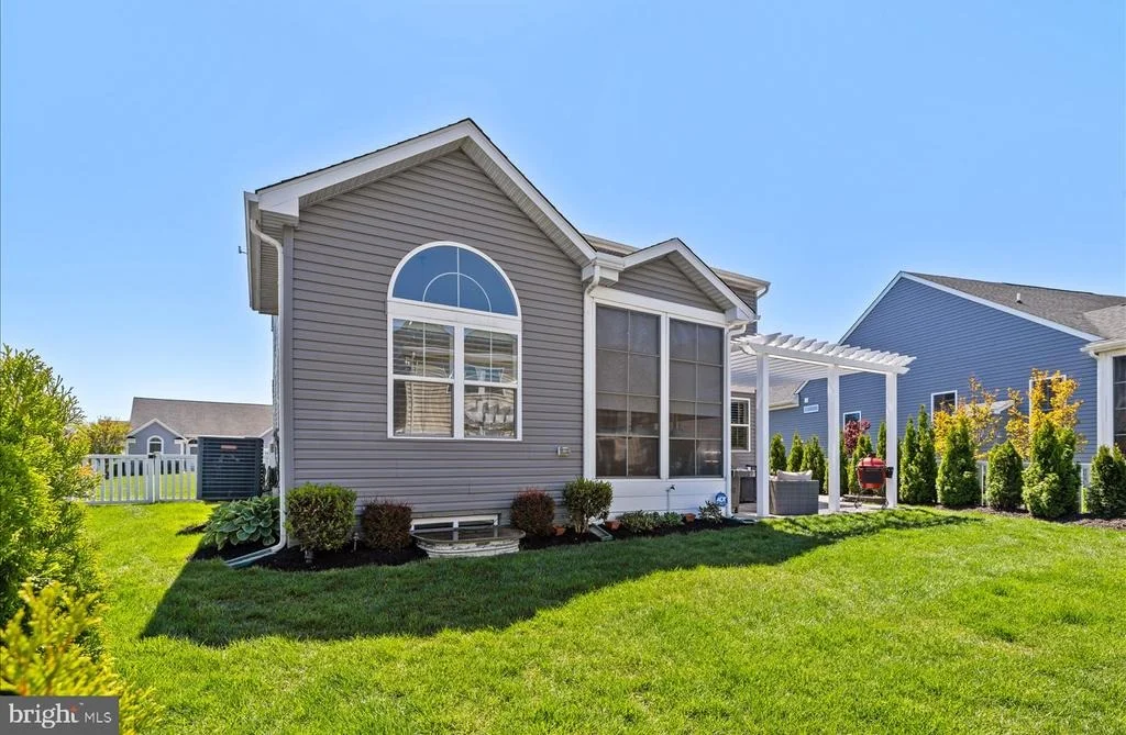 Photo of 19485 MANCHESTER DRIVE