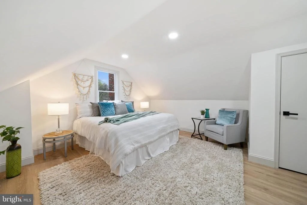 Photo of 28 KELLINGTON DRIVE