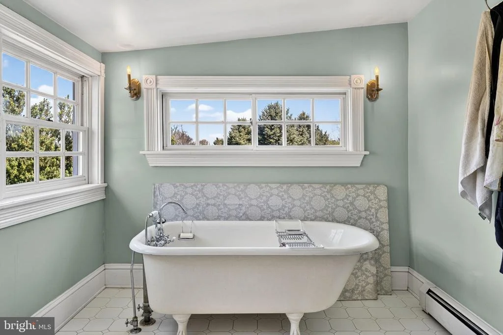 Photo of 871 OLD CHAPEL ROAD