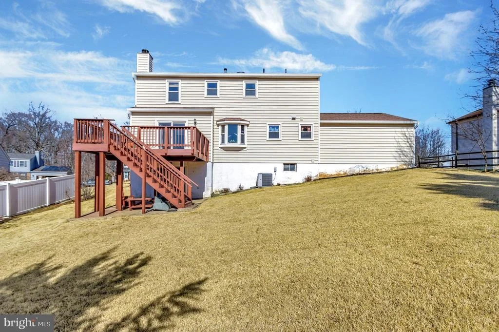Photo of 2228 DECKMAN LANE