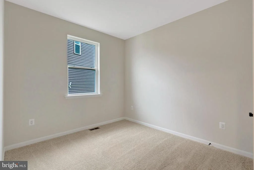 Photo of 104 MIDSUMMER