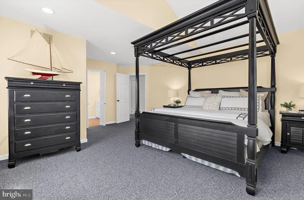 Photo of 1105 BOUCHER AVENUE