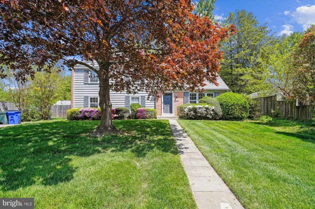 Photo of 11909 SMOKETREE ROAD