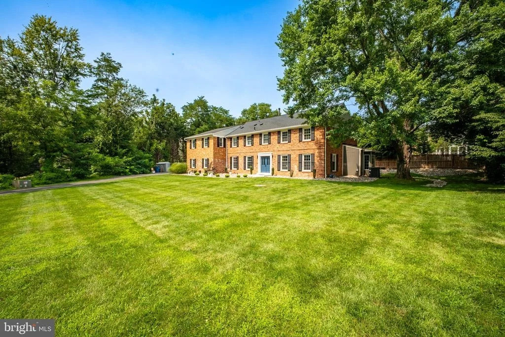 Photo of 8354 OLD DOMINION DRIVE