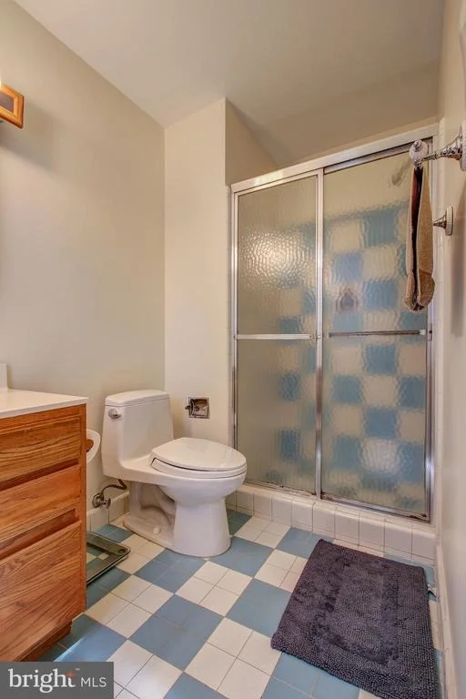 Photo of 906 LAMBERTON DRIVE