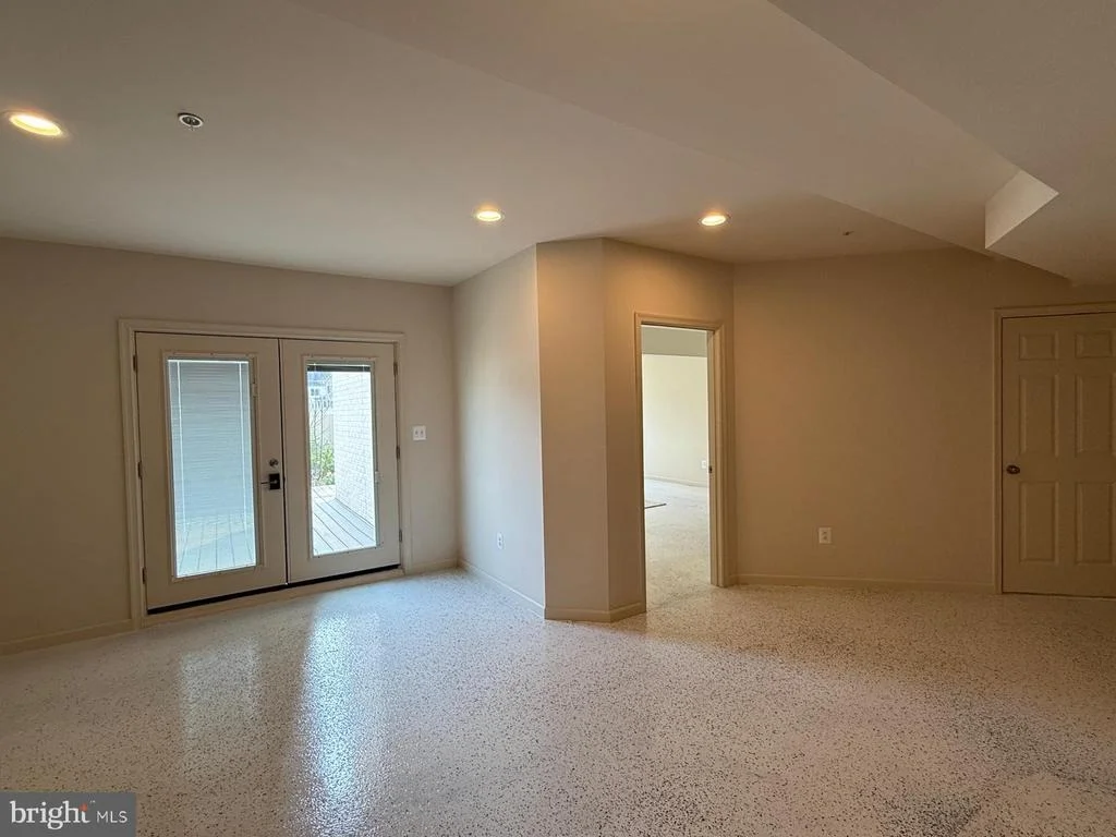 Photo of 1108 AUTUMN BROOK AVE