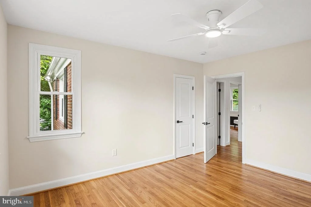 Photo of 206 SHAW AVENUE