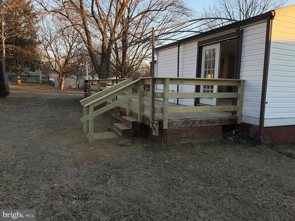 Photo of 6768 PYRAMID WAY