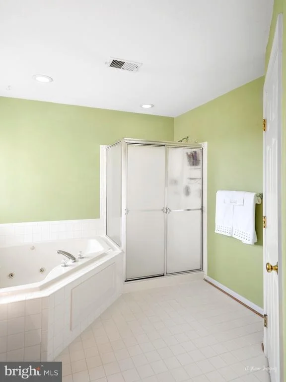Photo of 1803 BLACK WALNUT COURT