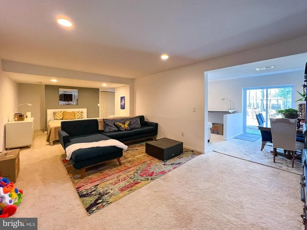 Photo of 9601 ROOSTER LANE