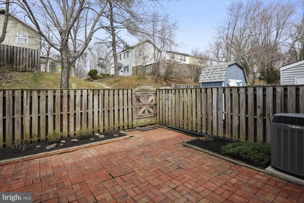 Photo of 12141 DOVE CIRCLE