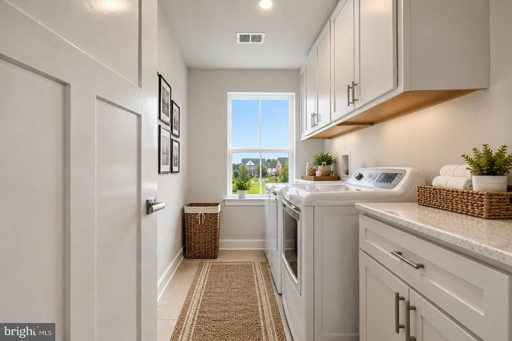Photo of 1124 FUTURITY STREET