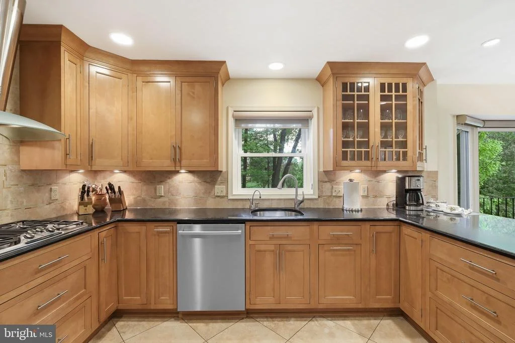 Photo of 9437 REACH ROAD