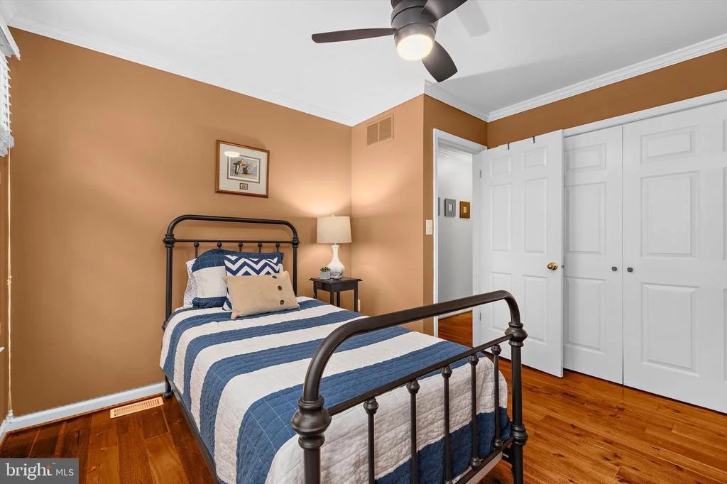 Photo of 527 BAY HILLS DRIVE