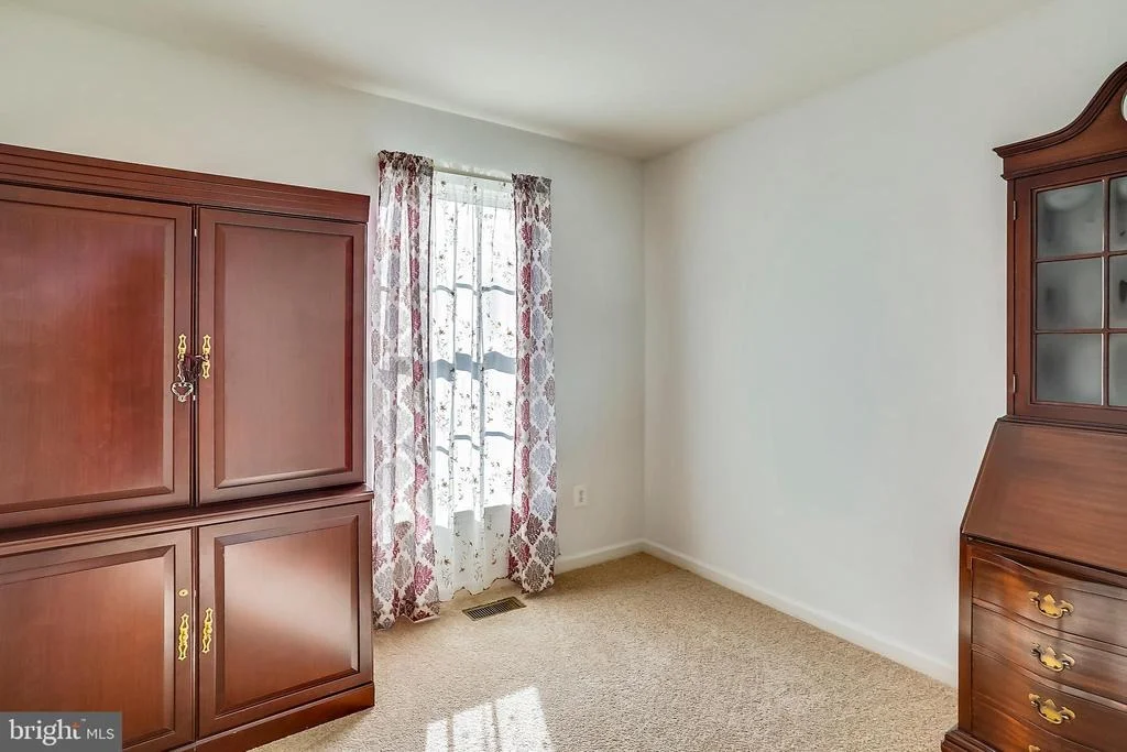 Photo of 2244 CHEROKEE DRIVE