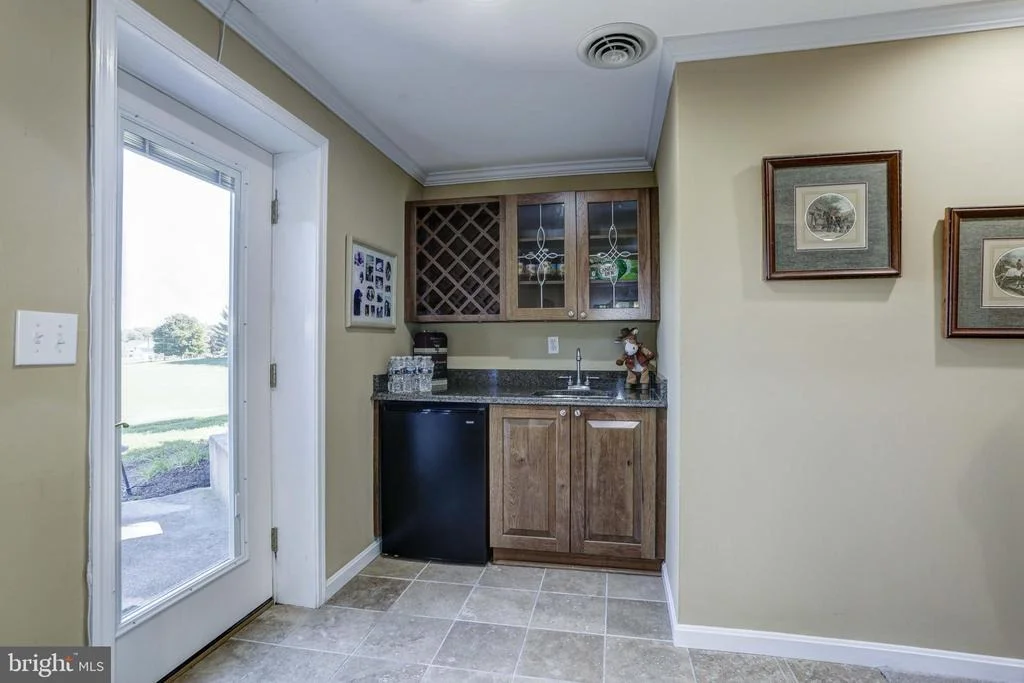 Photo of 840 ARNOLD ROAD