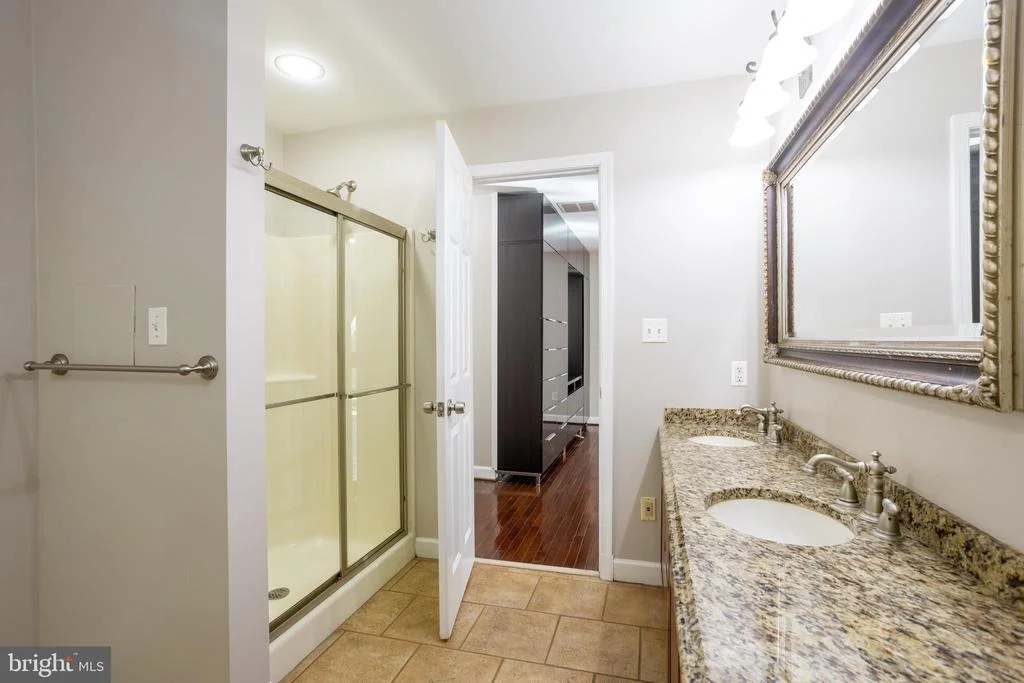 Photo of 3306 LABYRINTH ROAD