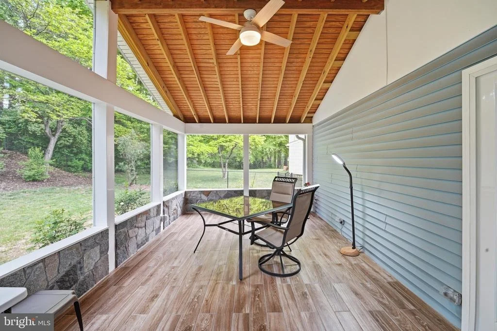 Photo of 2304 HIDDEN VALLEY LANE