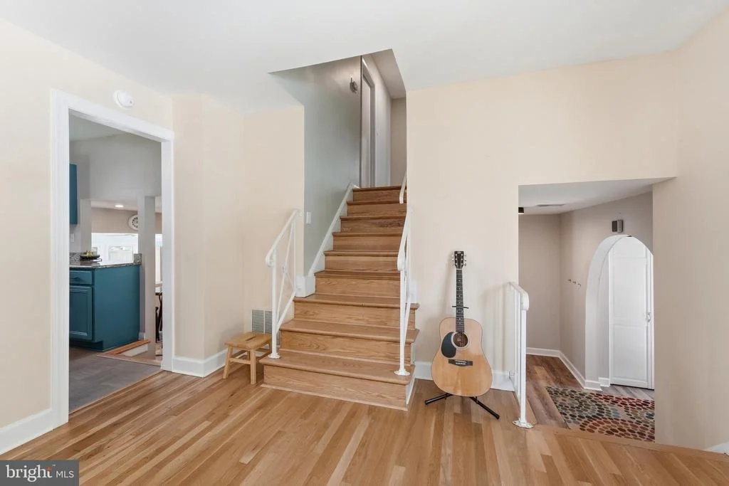 Photo of 1905 VENTURA AVENUE