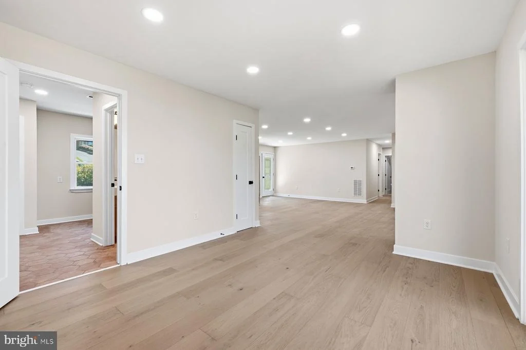 Photo of 13132 MANOR DRIVE
