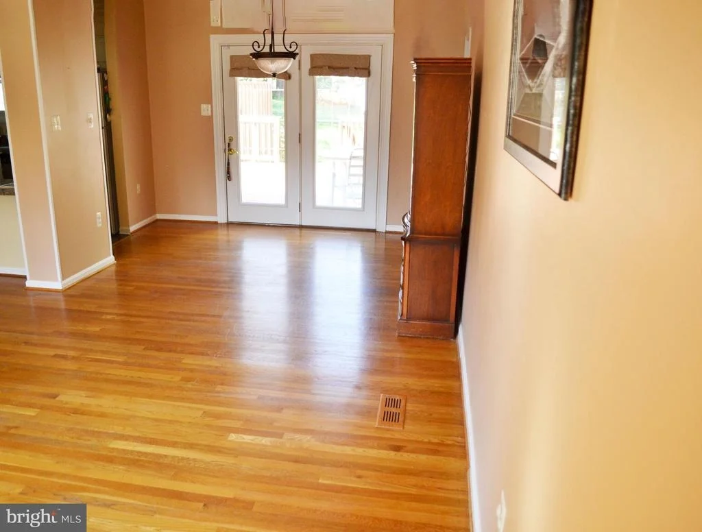 Photo of 9825 MOYER ROAD