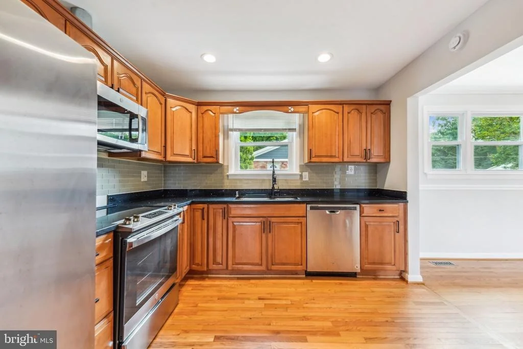 Photo of 8200 BERNARD DRIVE