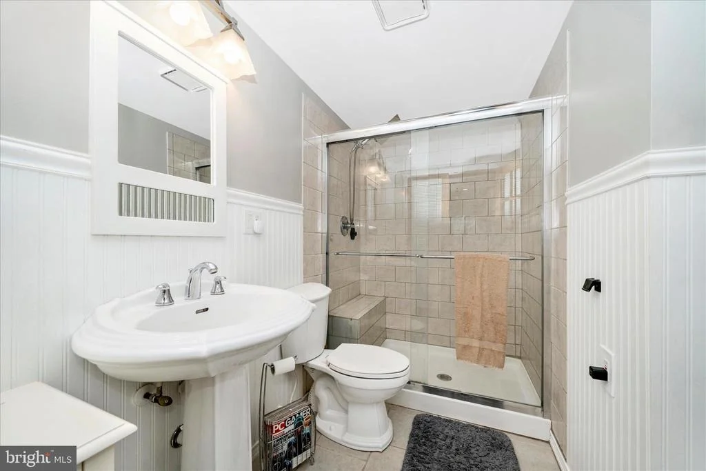Photo of 5696 PEBBLE DRIVE