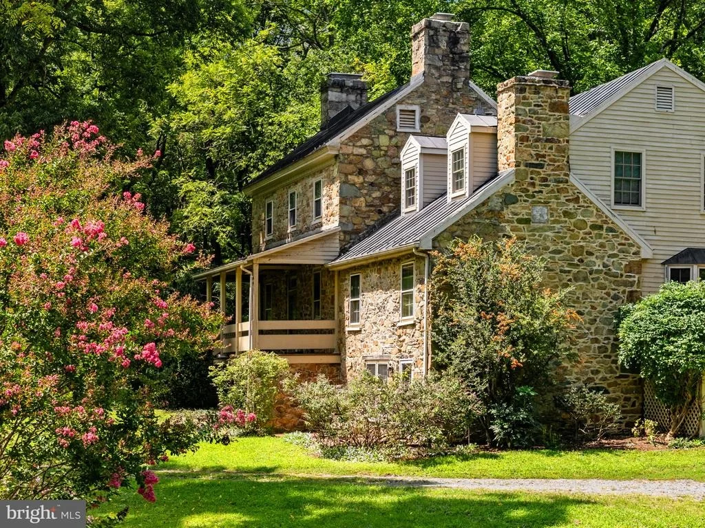 Photo of 39902 THOMAS MILL ROAD