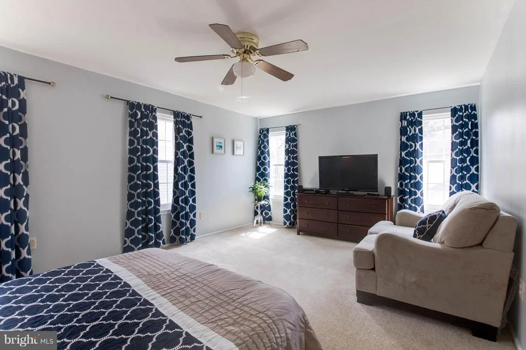 Photo of 7249 STEAMERBELL ROW