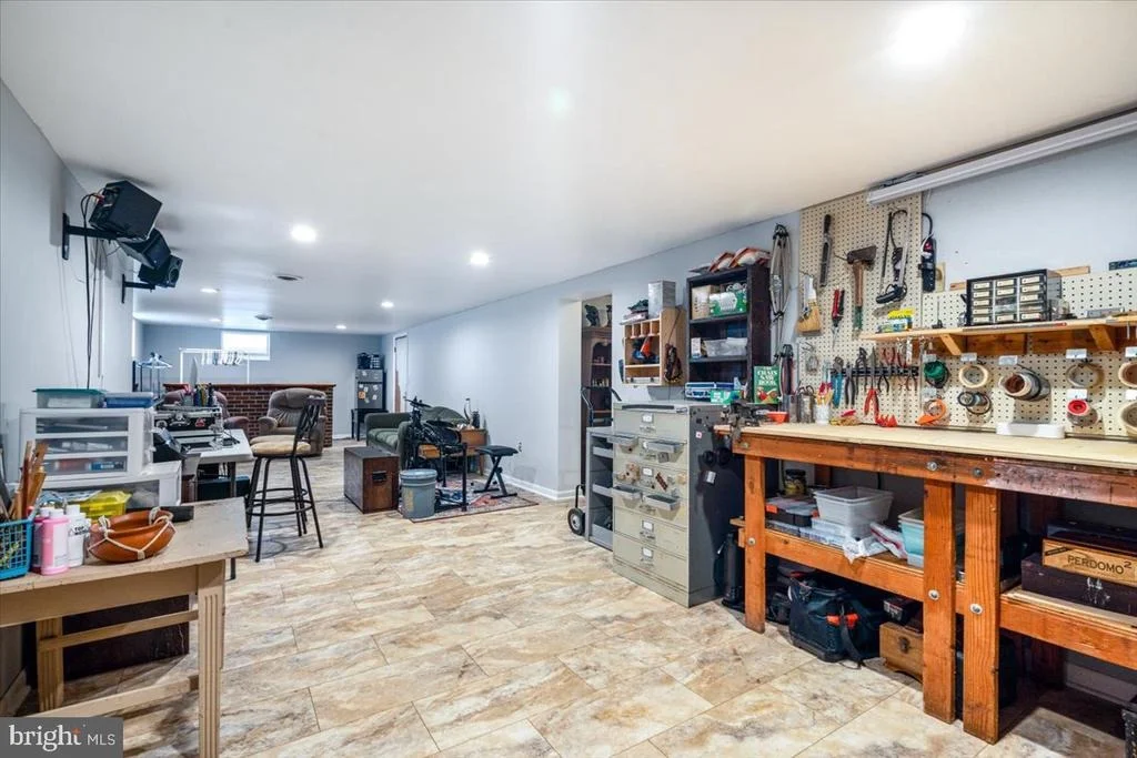 Photo of 8002 SUNNYBROOK COURT