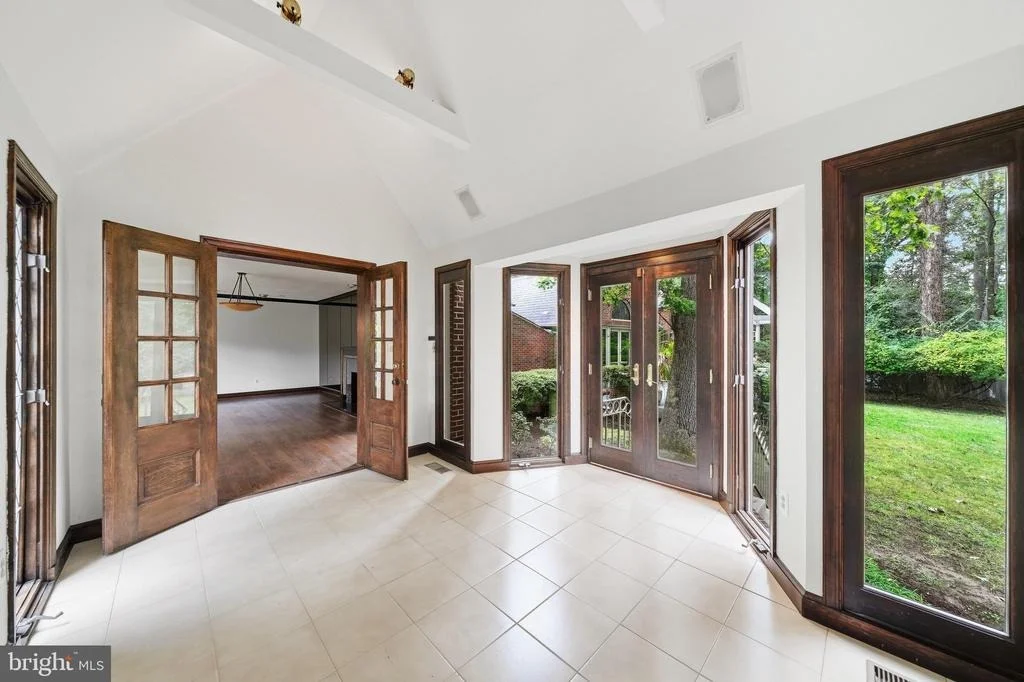 Photo of 10601 SWEETBRIAR PARKWAY