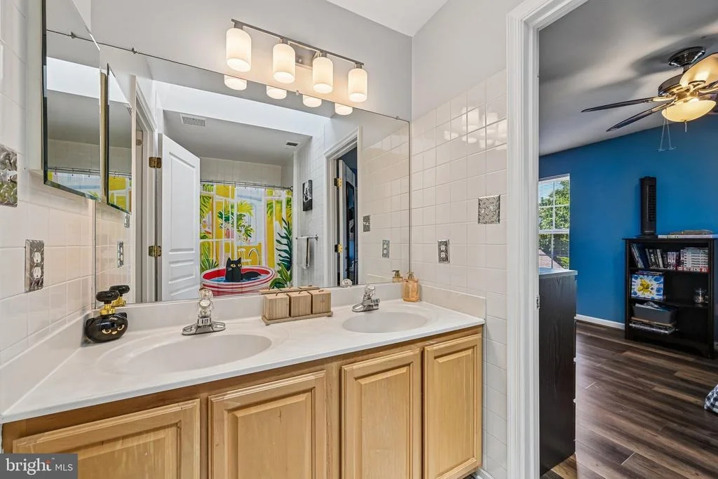 Photo of 6729 LOWES LANE
