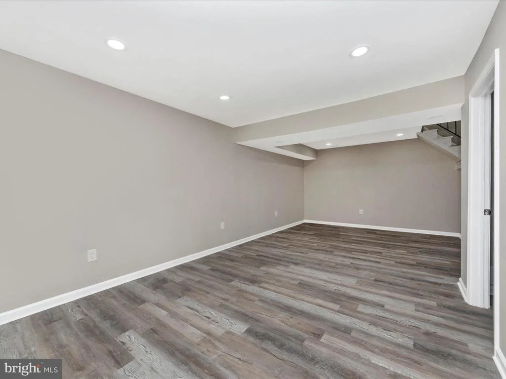 Photo of 9207 MIDLAND TURN