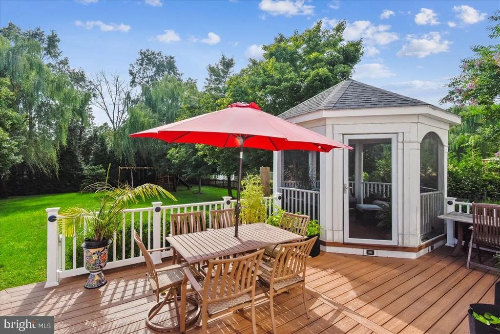 Photo of 25861 SPRING FARM CIRCLE