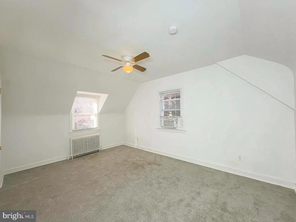 Photo of 1106 45TH PLACE SE