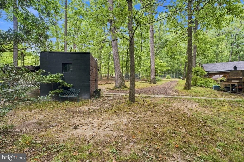 Photo of 10622 MANTZ ROAD