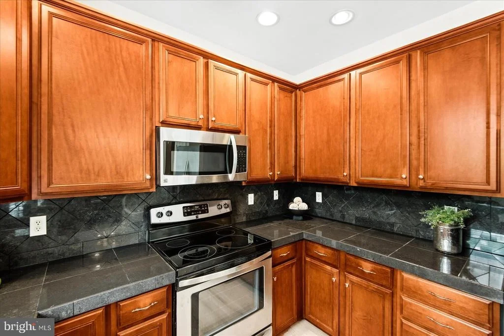 Photo of 4443 JERICHO ROAD