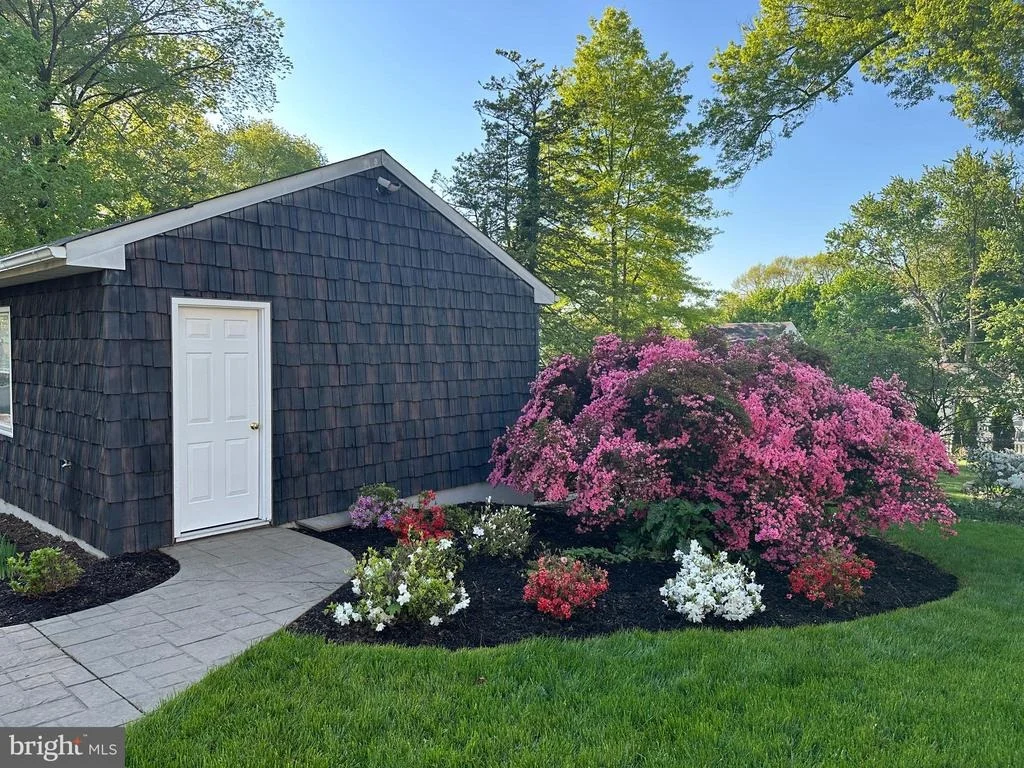Photo of 2148 PENNINGTON ROAD